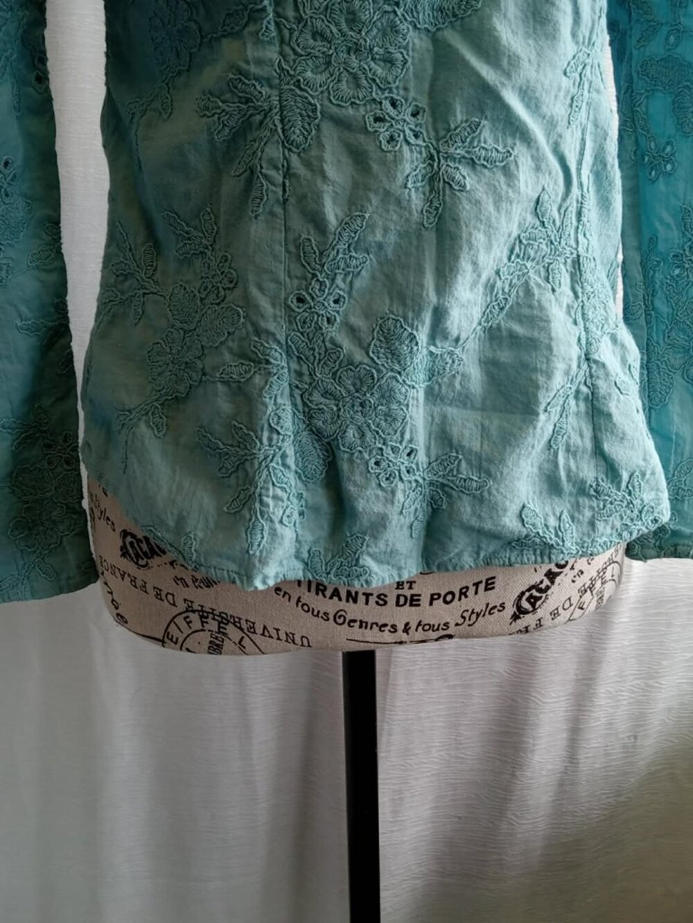 Vintage RW&CO. turquoise floral English lace long and puffy sleeves blouse - Picture 12 of 16